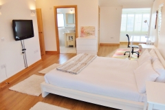 3 master bedroom Hampton Court 3 bed penthouse