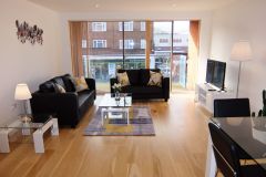 1.1-7-living-area-Ruislip-serviced-apartments-HA4-8QH