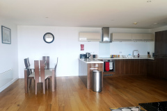 1.3a-5-kitchen-diner-Ruislip-serviced-apartments-HA4-8QH