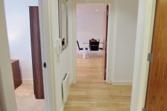 1.5-16-hallway-Ruislip-serviced-apartments-HA4-8QH