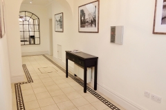 24 building entrance Twickenham serviced apartment Newland 5