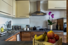 20 kitchen side Watford serviced apartments