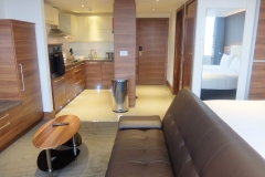 31 kitchen large studio Watford serviced apartments