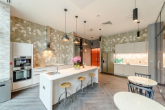 14 social kitchen Wembley Park 3 bed